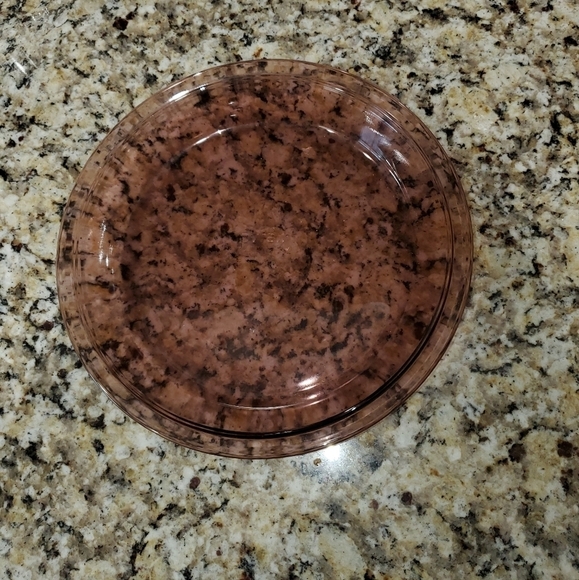 TWO Pyrex pie dishes - Picture 4 of 6